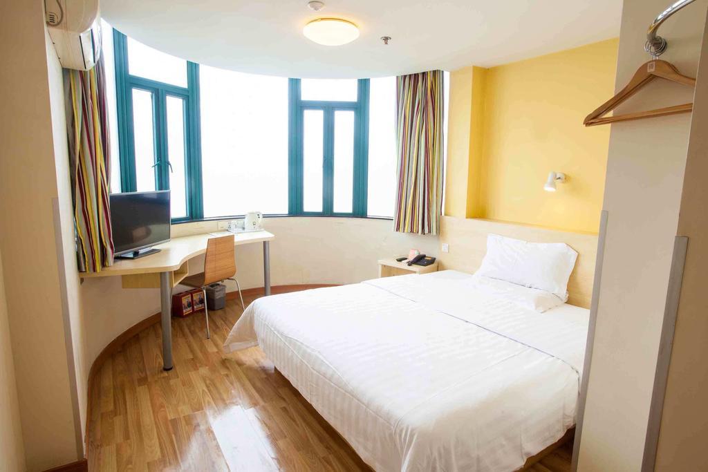 7 Days Inn Meizhou Jiangnan Kedu Commercial Plaza Phòng bức ảnh